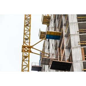 Manfaat Hoistway Lift dalam Proyek Konstruksi Besar